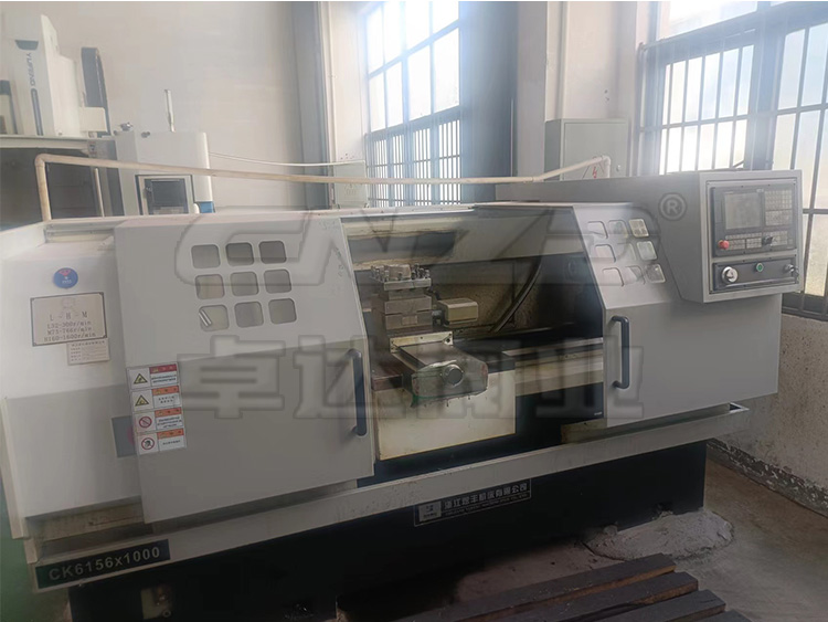 数控车床CK6156